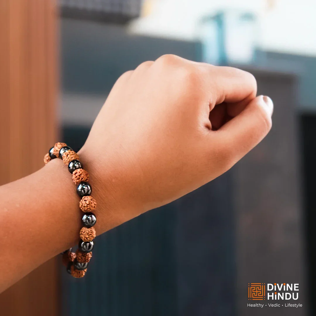 Divine Rudraksha Magnet Bracelet - Image 4