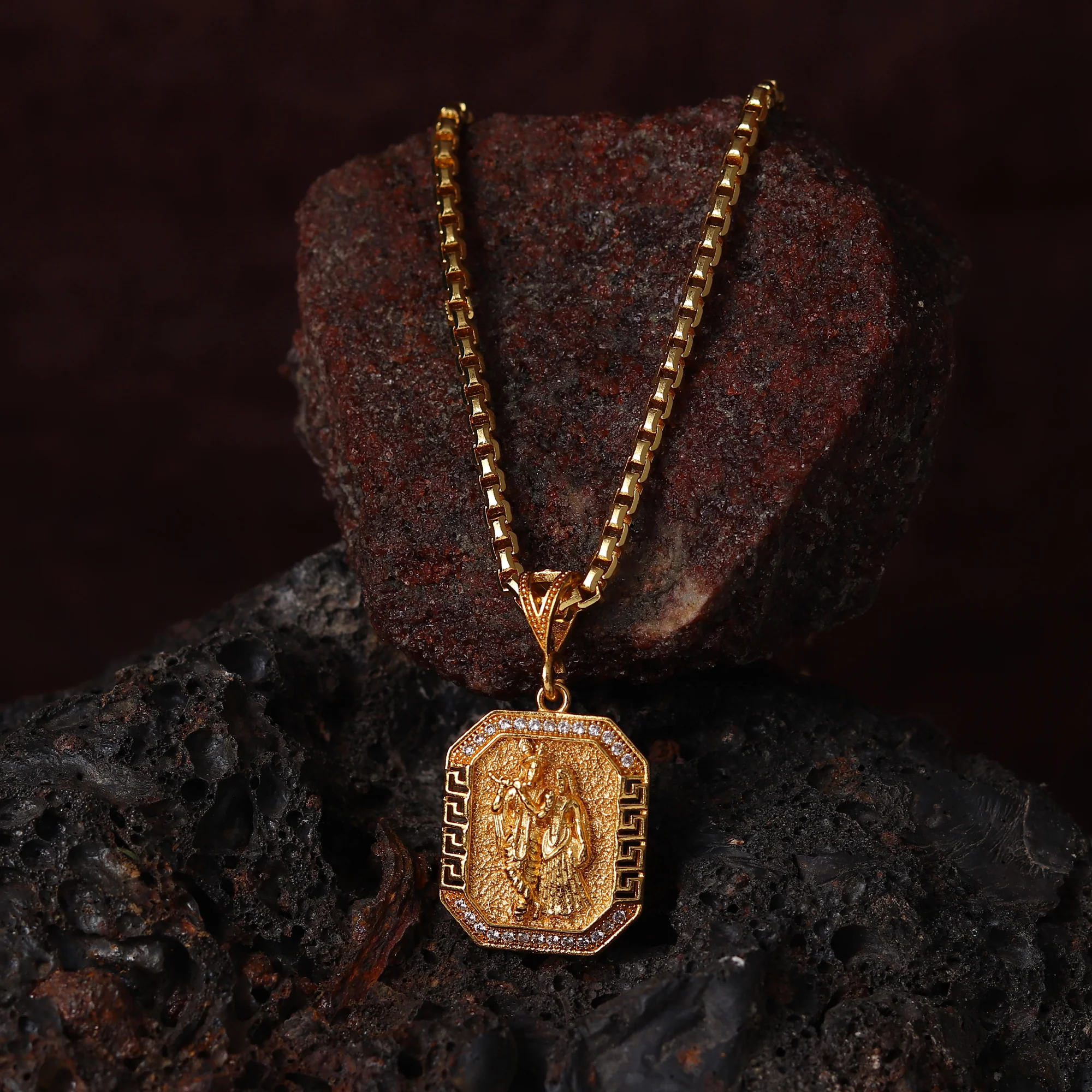 Gold Plated Radha Krishna Pendant With Chain - Image 4