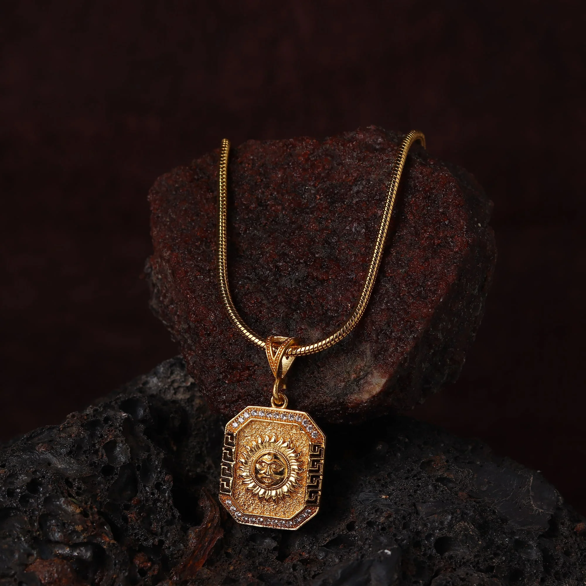 Gold Plated Suraj Mukhi Pendant with Chain Necklace - Image 4