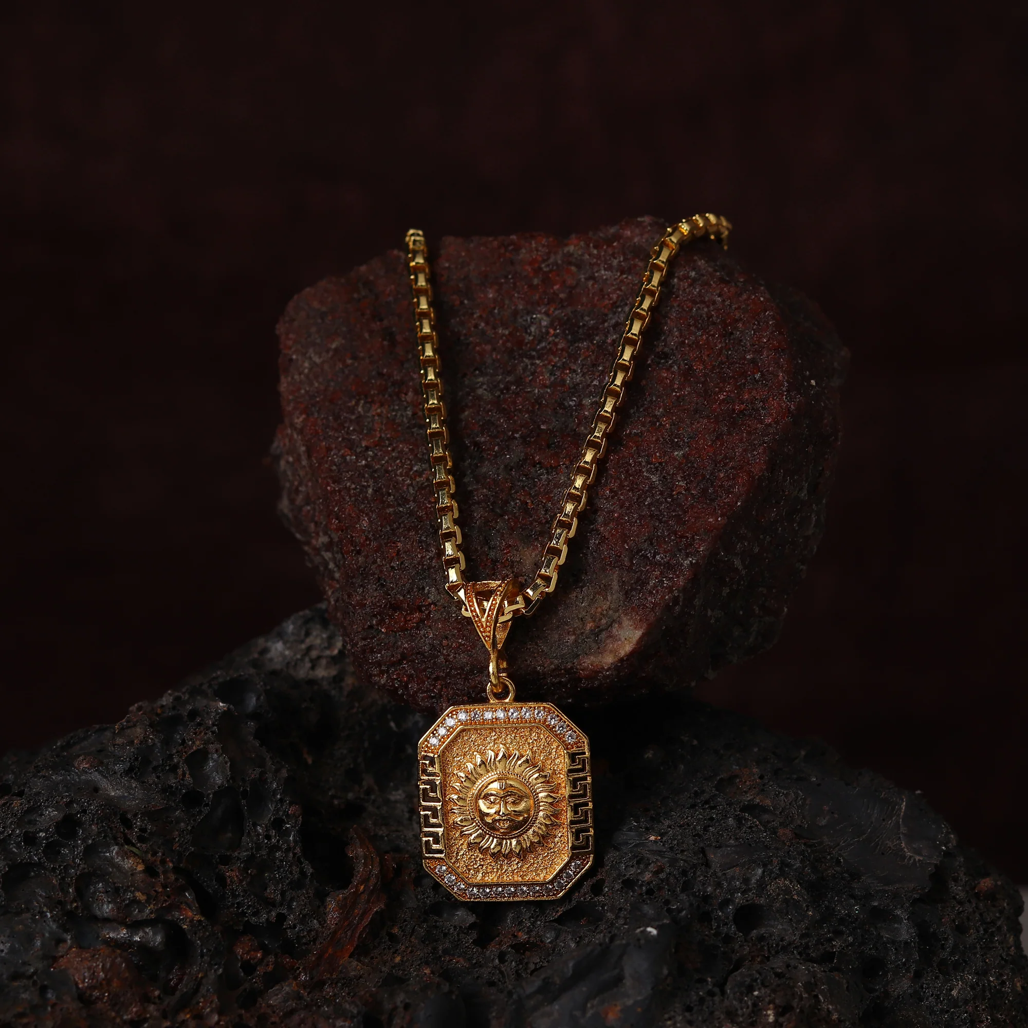Gold Plated Suraj Mukhi Pendant with Chain Necklace - Image 6