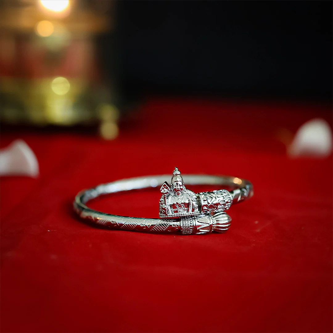 Premium Murugan Kada | Spiritual Jewelry for Strength and Protection - Image 5