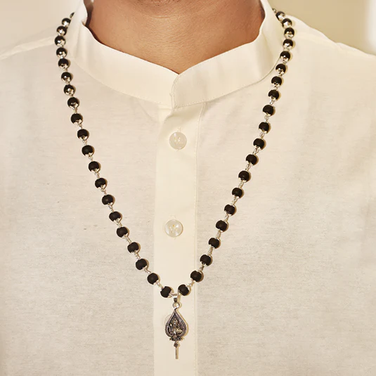 Silver Capped Lord Murugan Shastra Pendant - Image 4